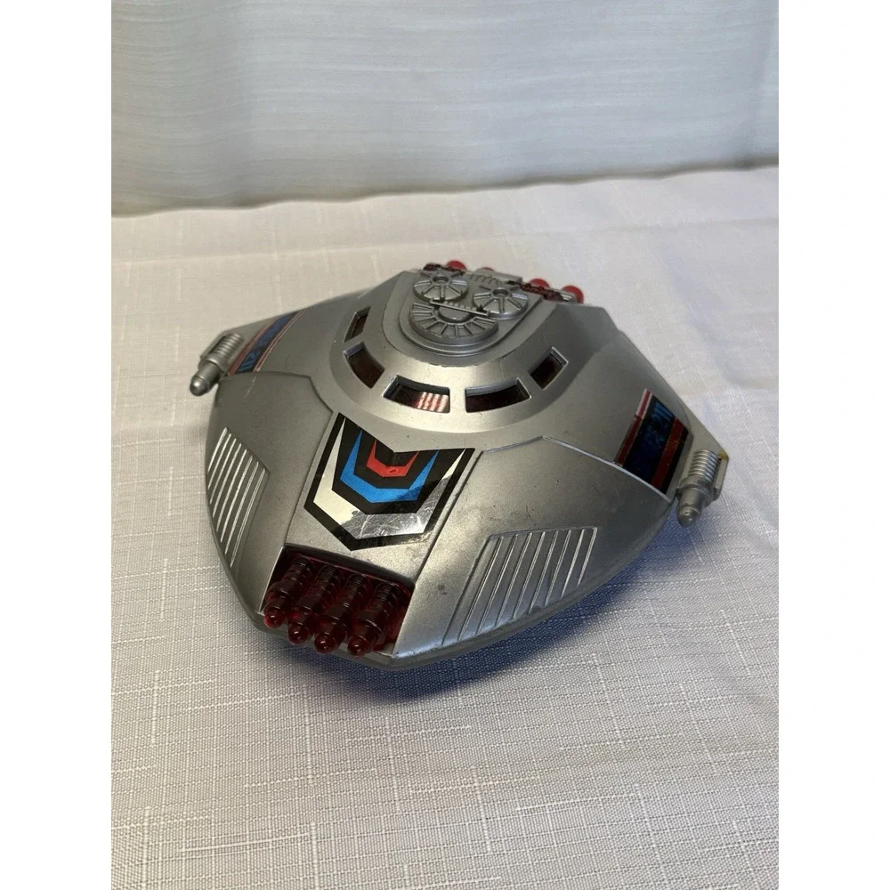Vintage 1996 Soma Space 211 Bump & Go Battery Operated Spaceship UFO Not Tested